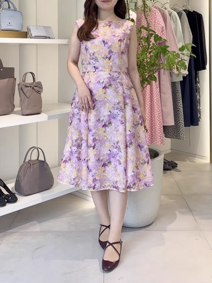 TOCCA スタッフT コーディネート画像