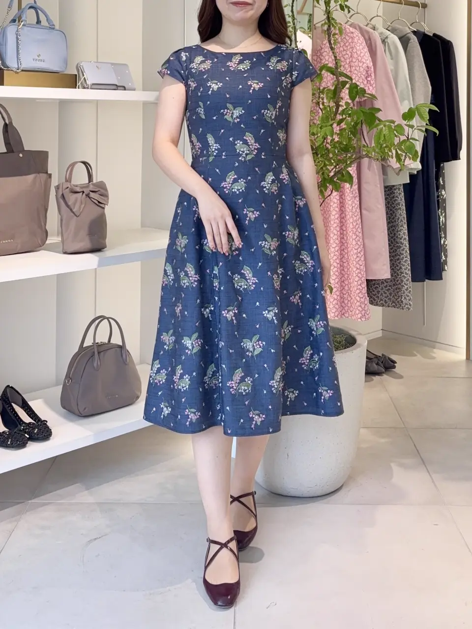 TOCCA スタッフT コーディネート画像