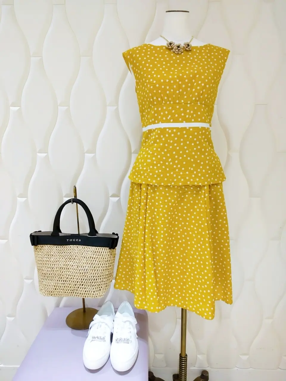  スタッフf コーディネート画像