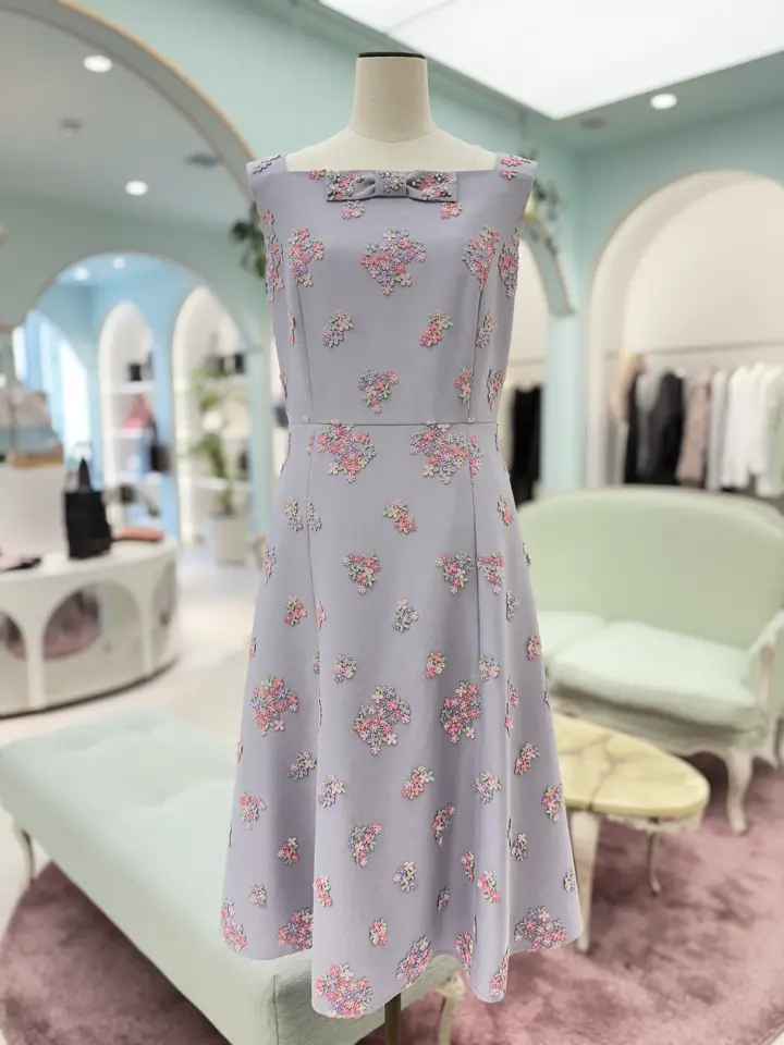 TOCCA スタッフT コーディネート画像