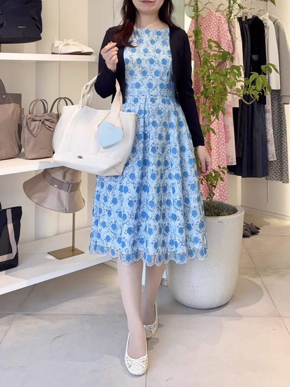 TOCCA スタッフT コーディネート画像