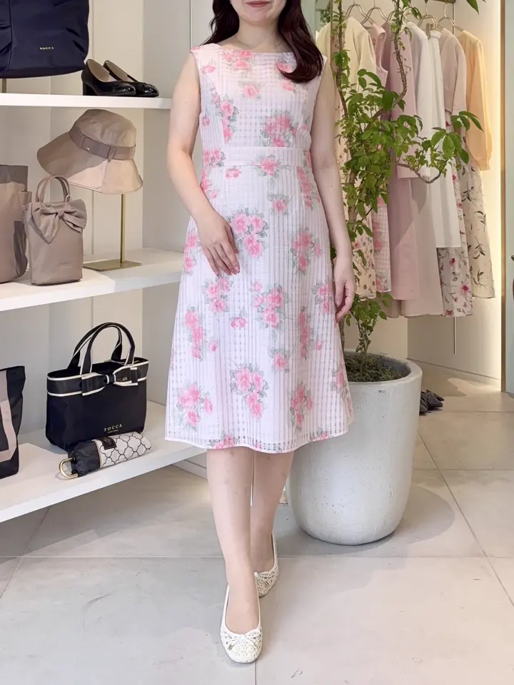 TOCCA スタッフT コーディネート画像