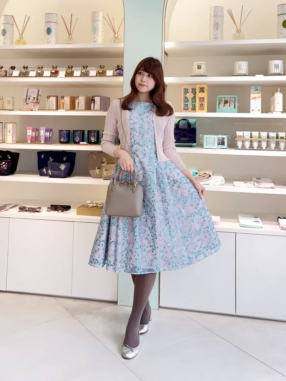  スタッフ ｍ コーディネート画像