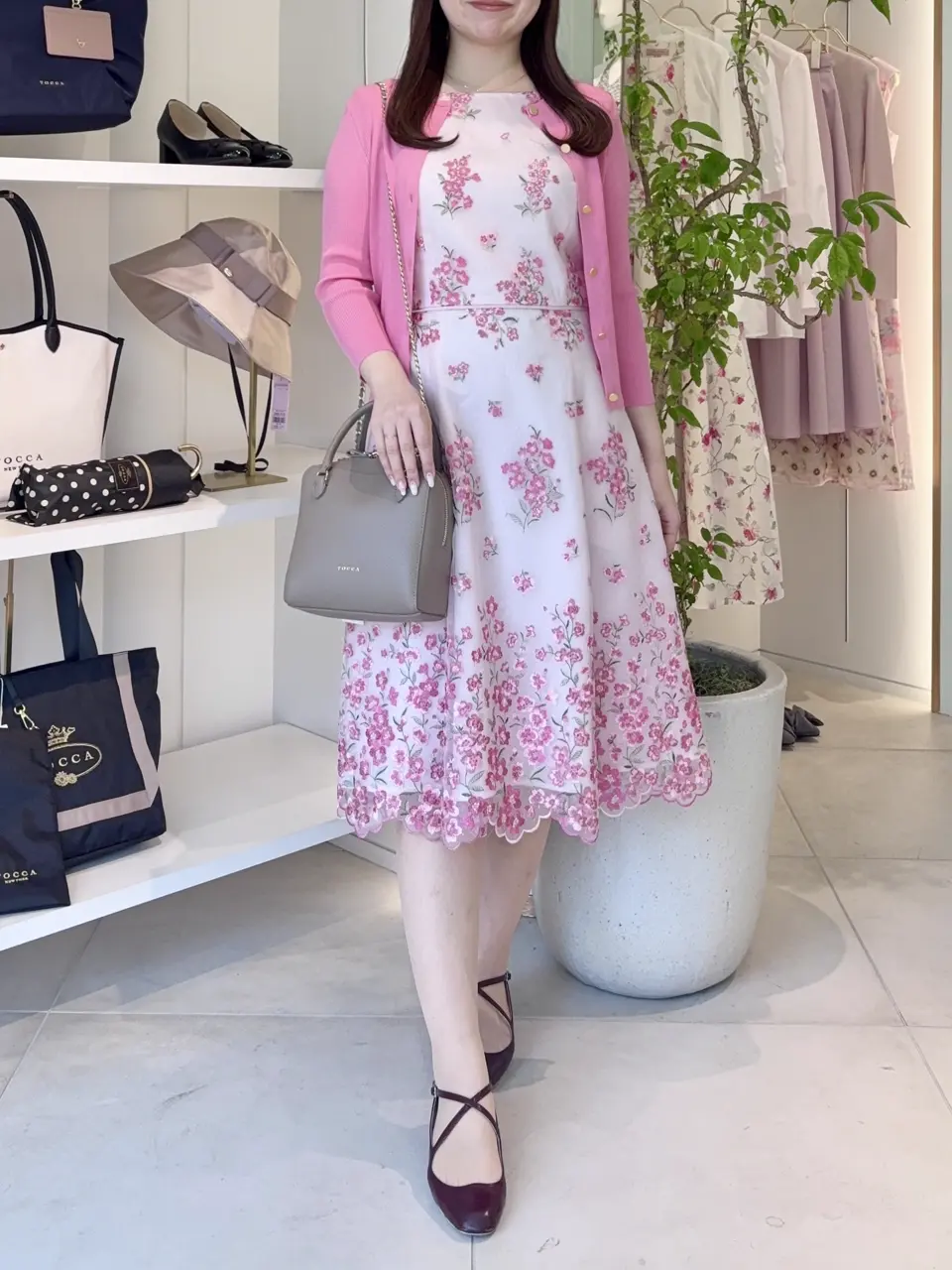  スタッフT コーディネート画像