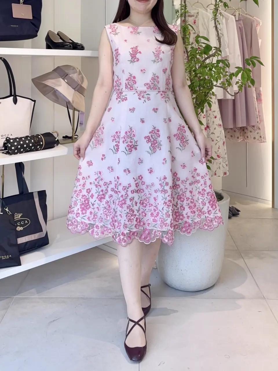 TOCCA スタッフT コーディネート画像