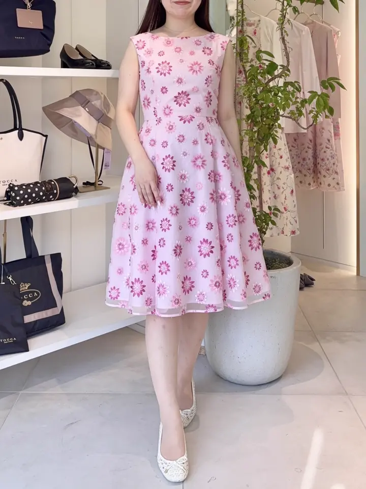 TOCCA スタッフT コーディネート画像