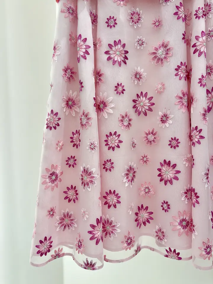 TOCCA スタッフT コーディネート画像