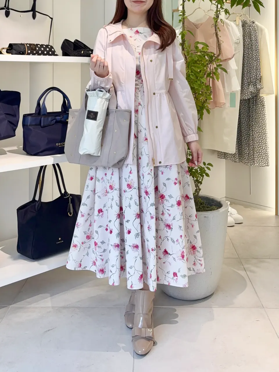  スタッフT コーディネート画像