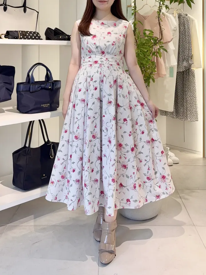 TOCCA スタッフT コーディネート画像