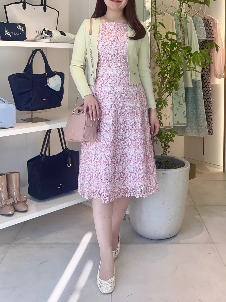 TOCCA スタッフT コーディネート画像