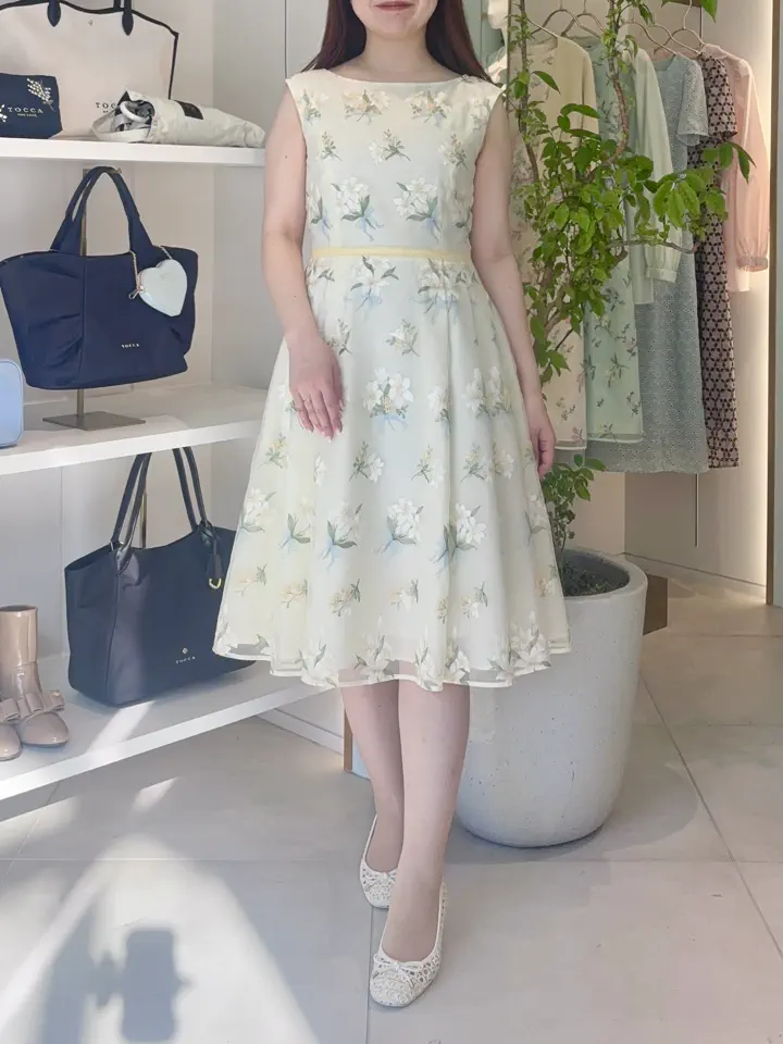 TOCCA スタッフT コーディネート画像