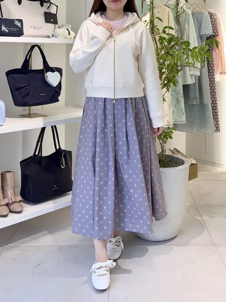 TOCCA スタッフT コーディネート画像