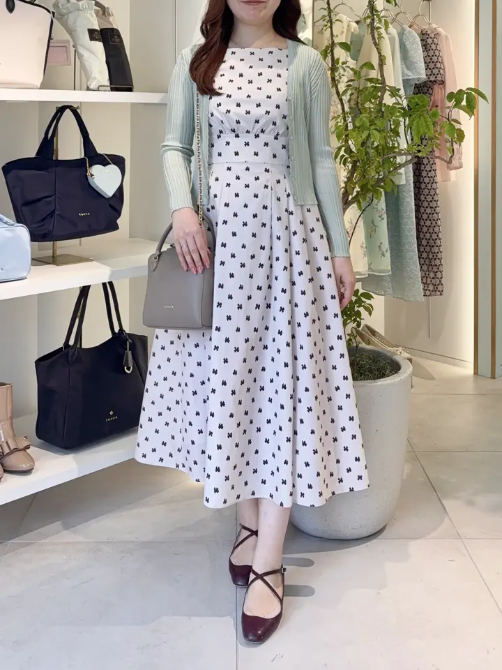 TOCCA スタッフT コーディネート画像