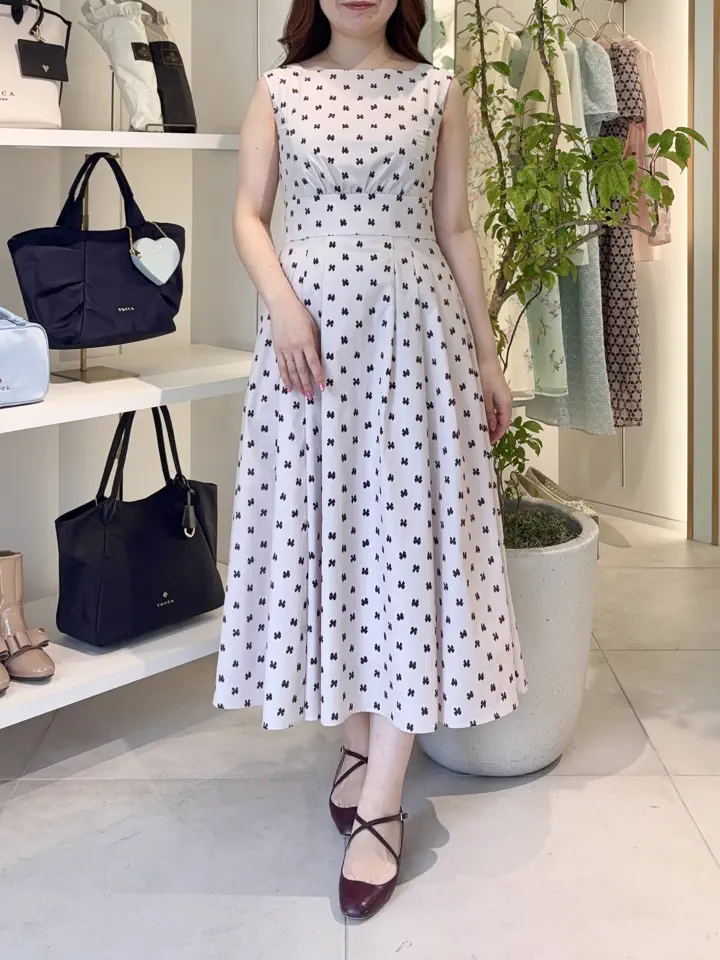 TOCCA スタッフT コーディネート画像