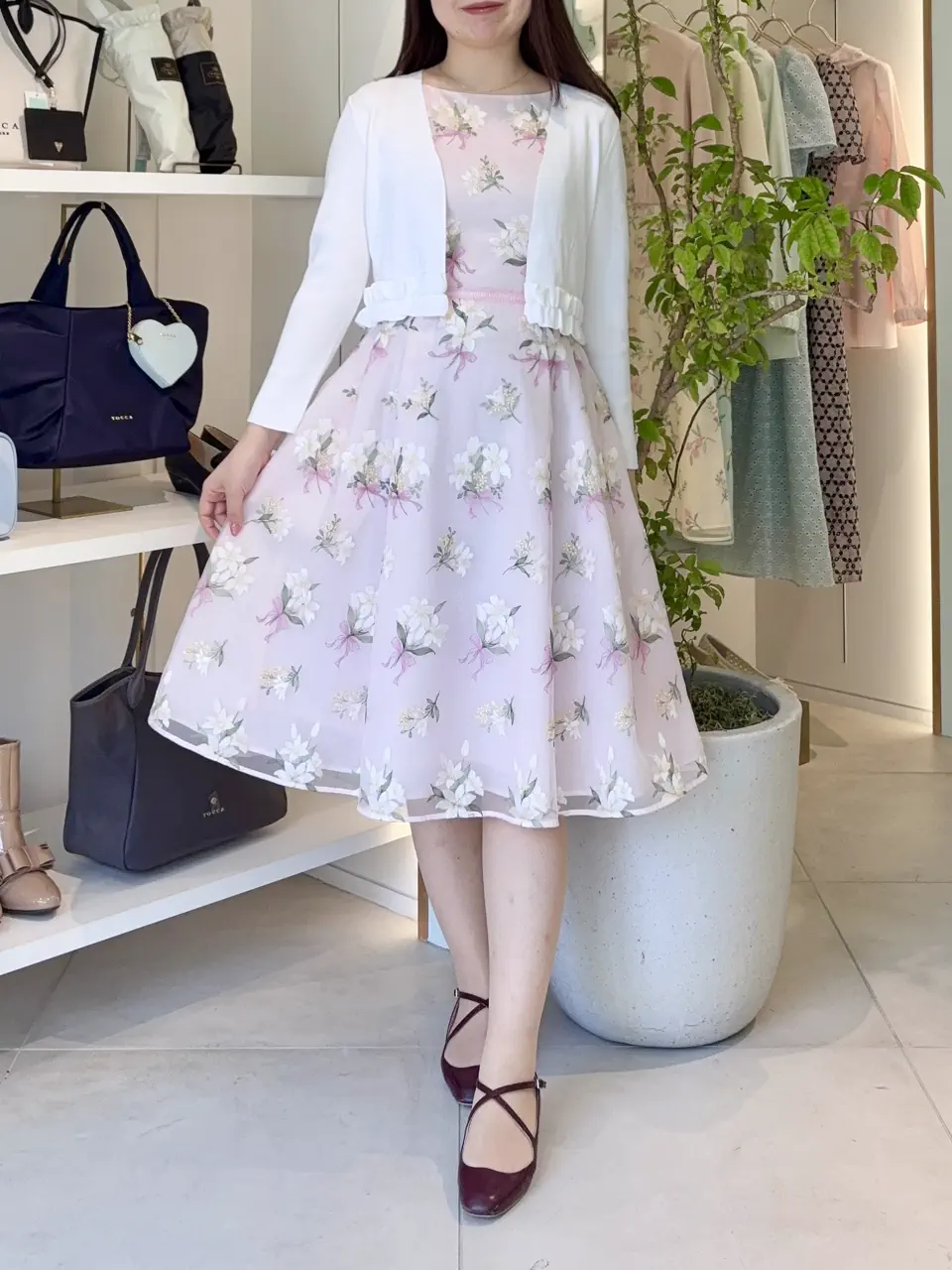 TOCCA スタッフT コーディネート画像