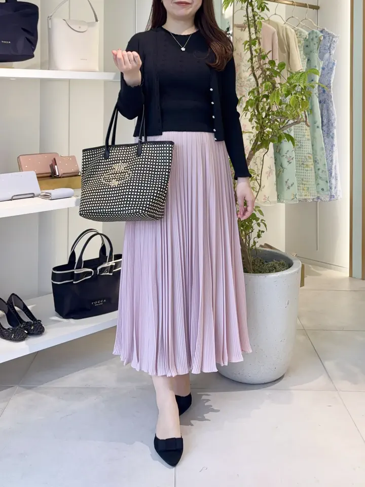 TOCCA スタッフT コーディネート画像