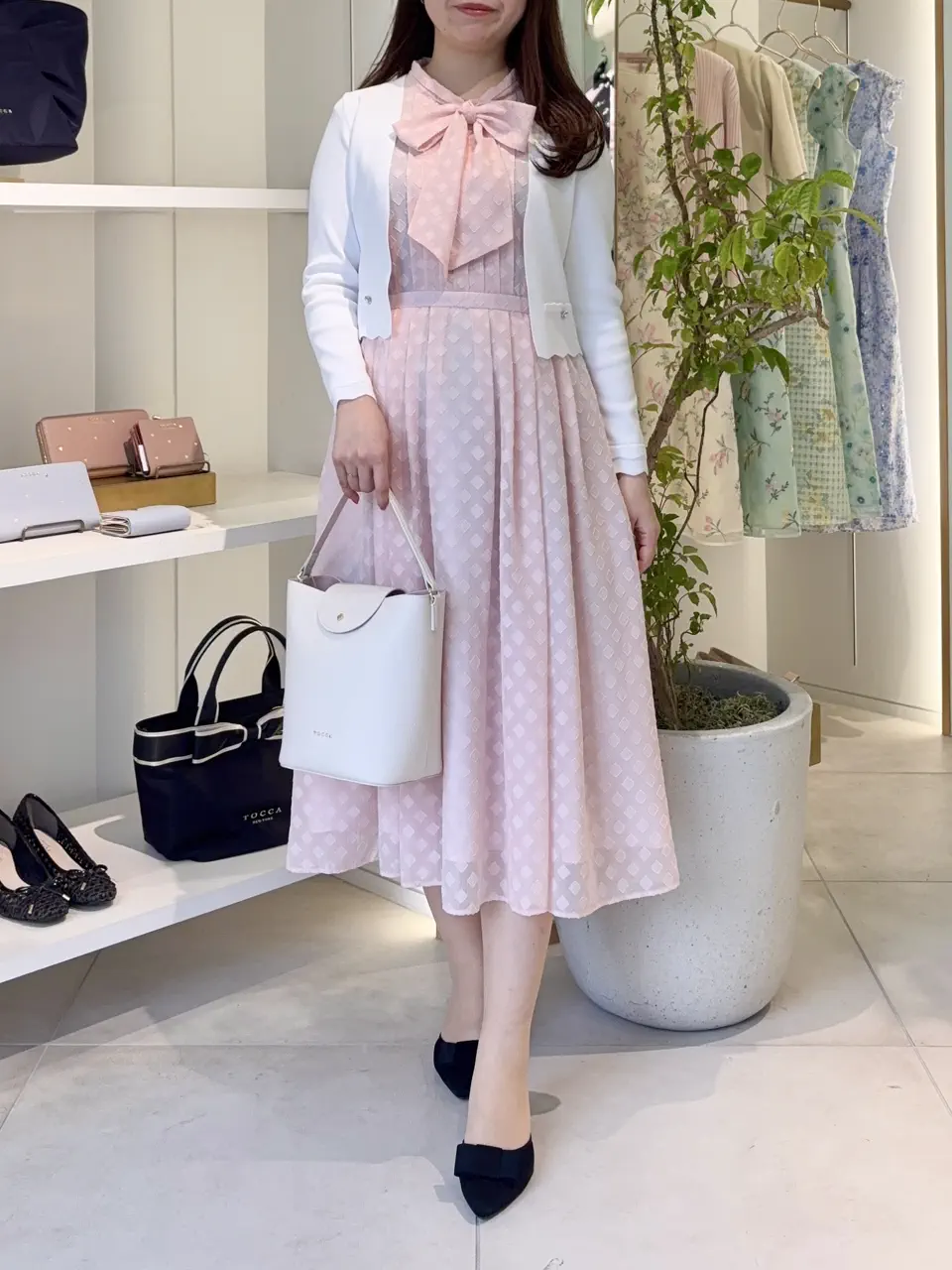  スタッフT コーディネート画像