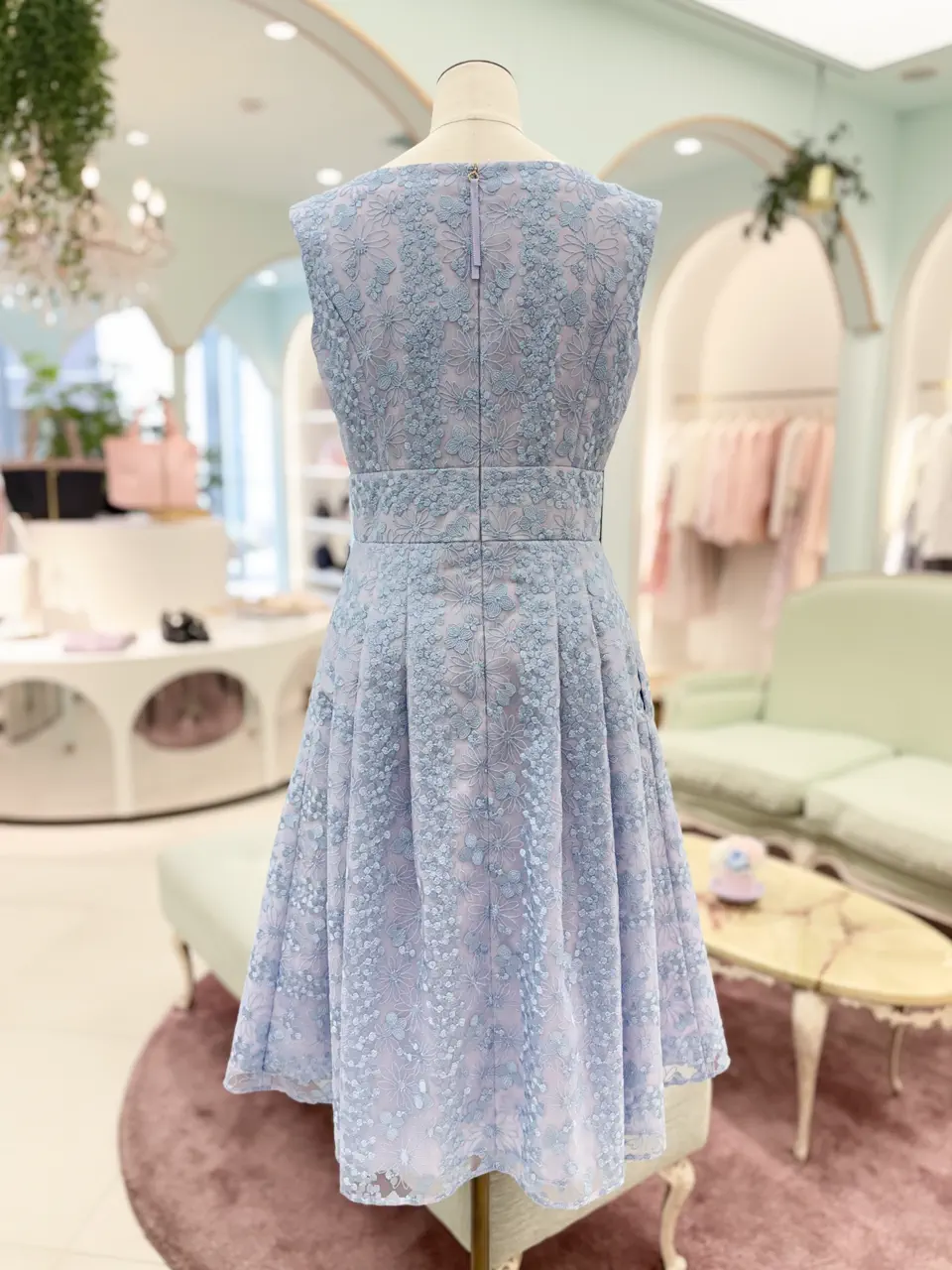 TOCCA スタッフT コーディネート画像