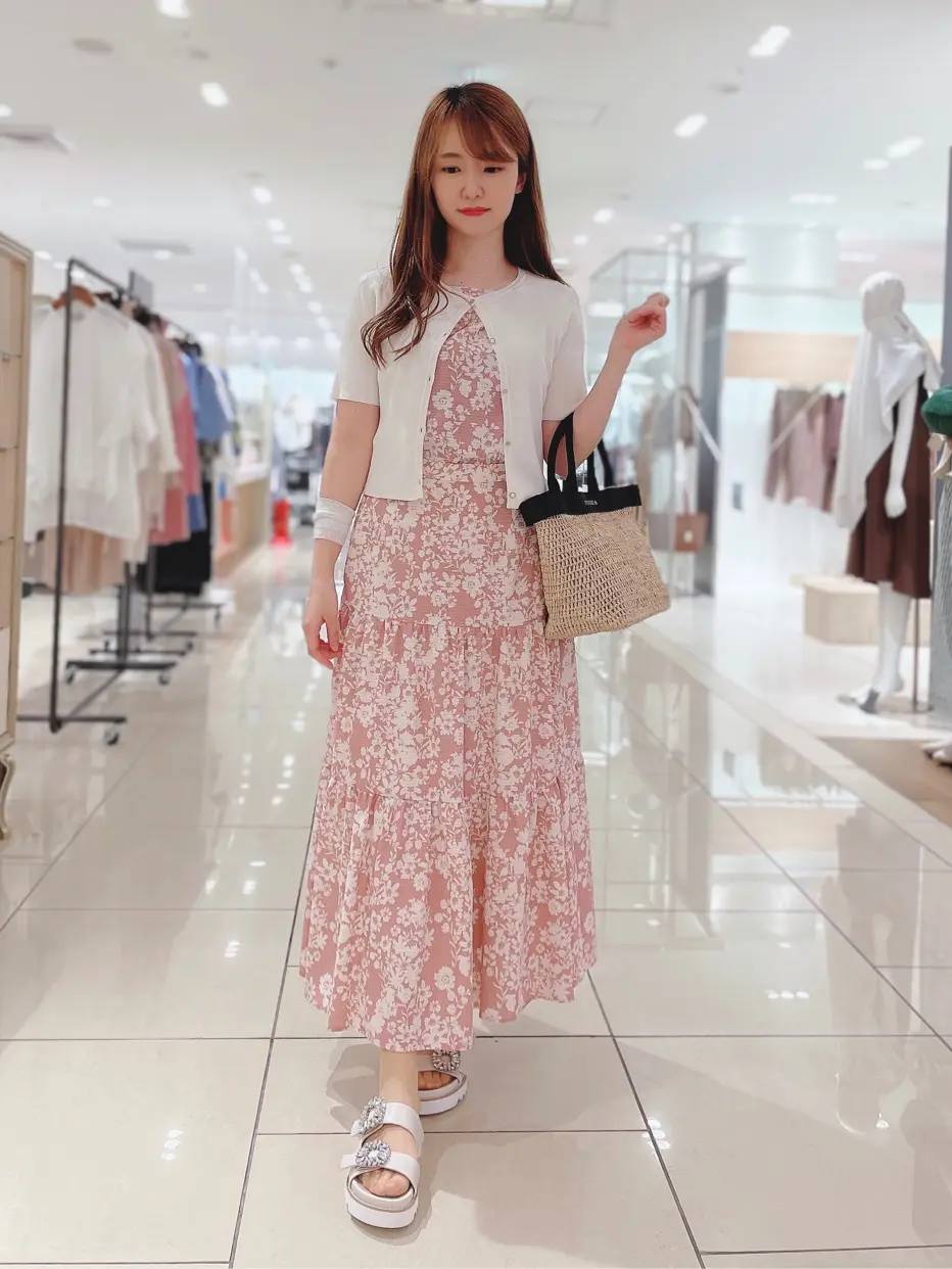  Y.N コーディネート画像