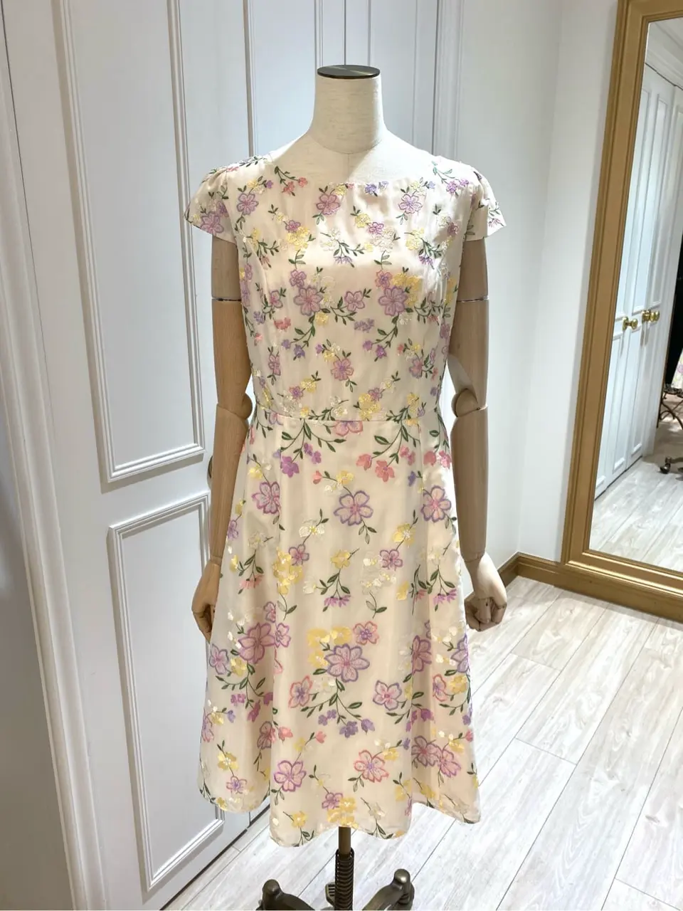 TOCCA スタッフ コーディネート画像