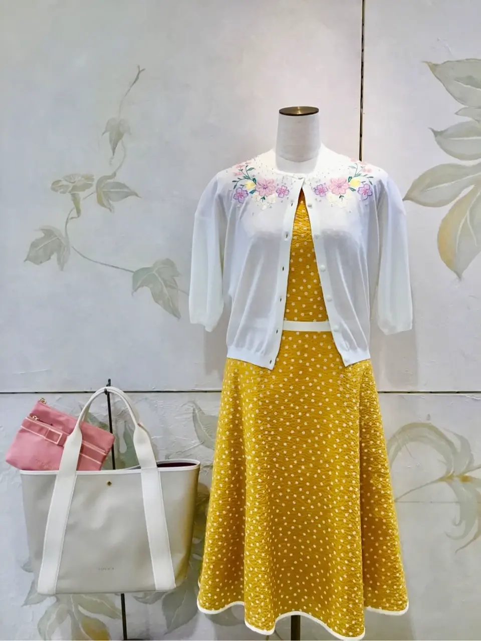  スタッフB コーディネート画像