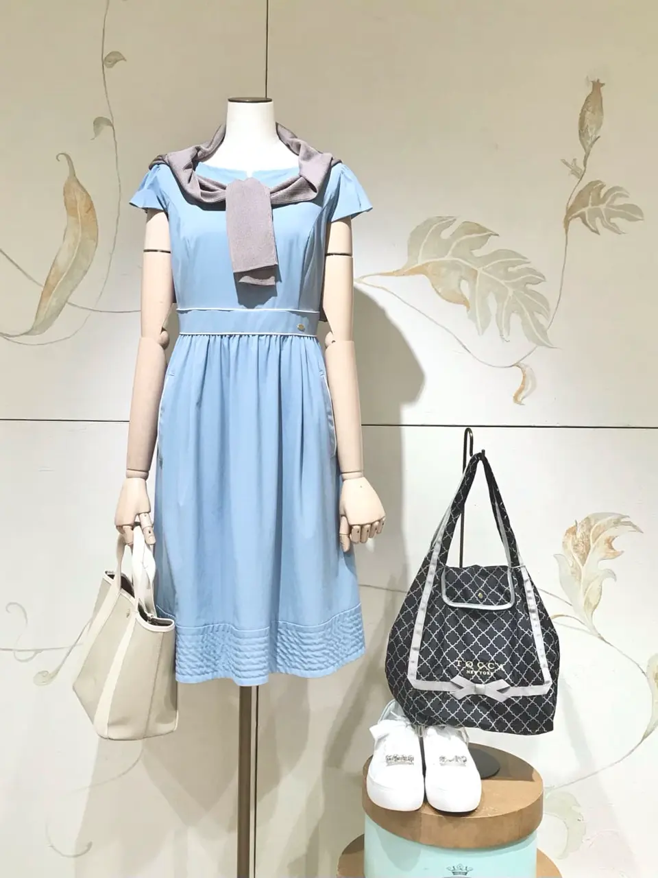  スタッフM コーディネート画像