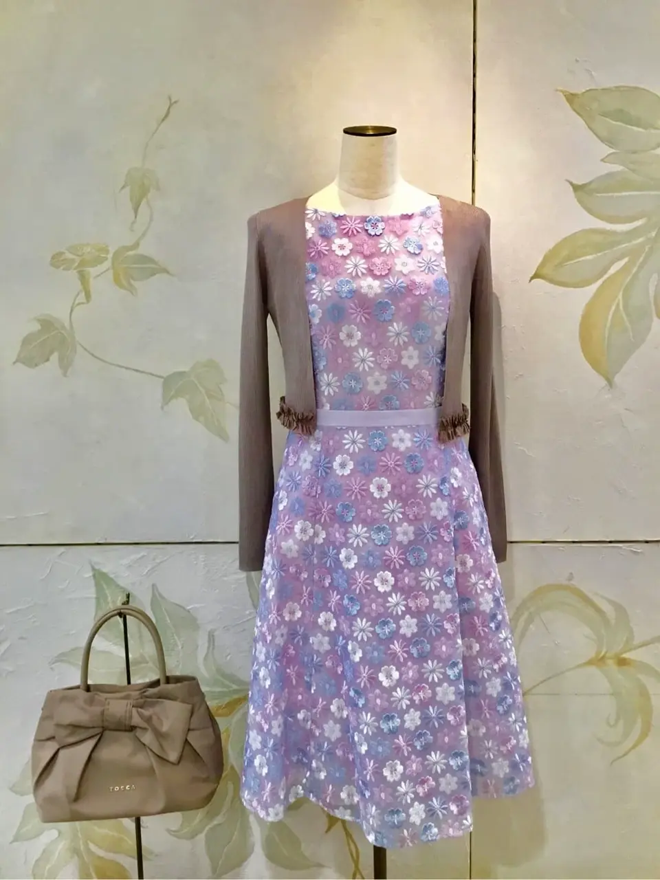  スタッフB コーディネート画像