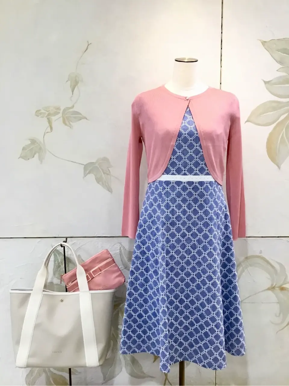  スタッフB コーディネート画像