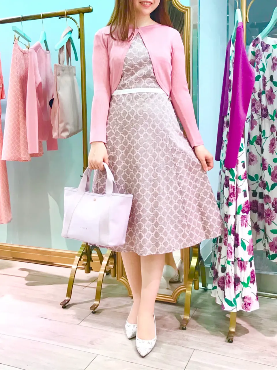  スタッフT コーディネート画像