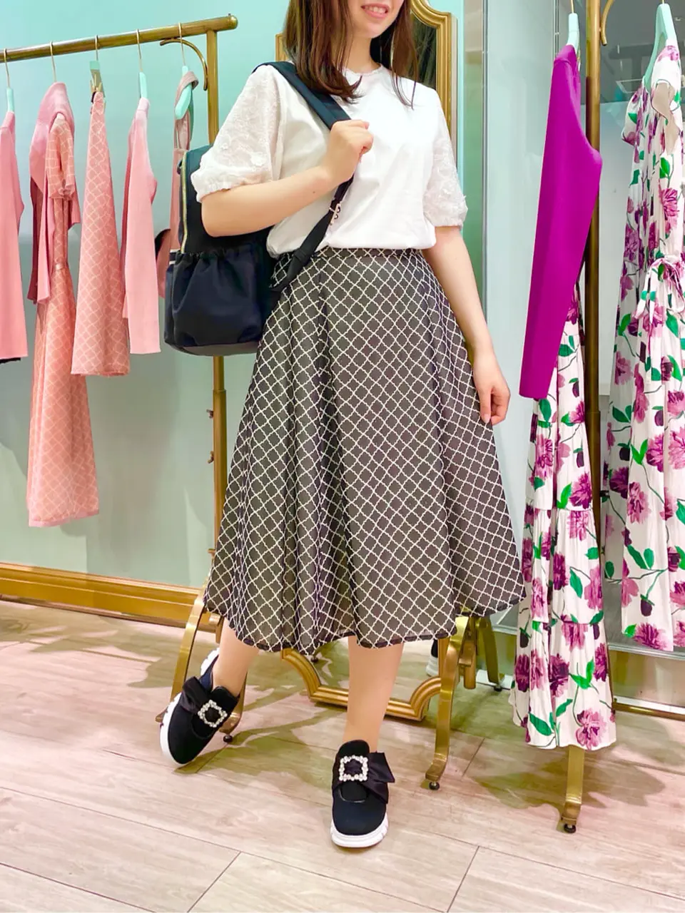  スタッフT コーディネート画像