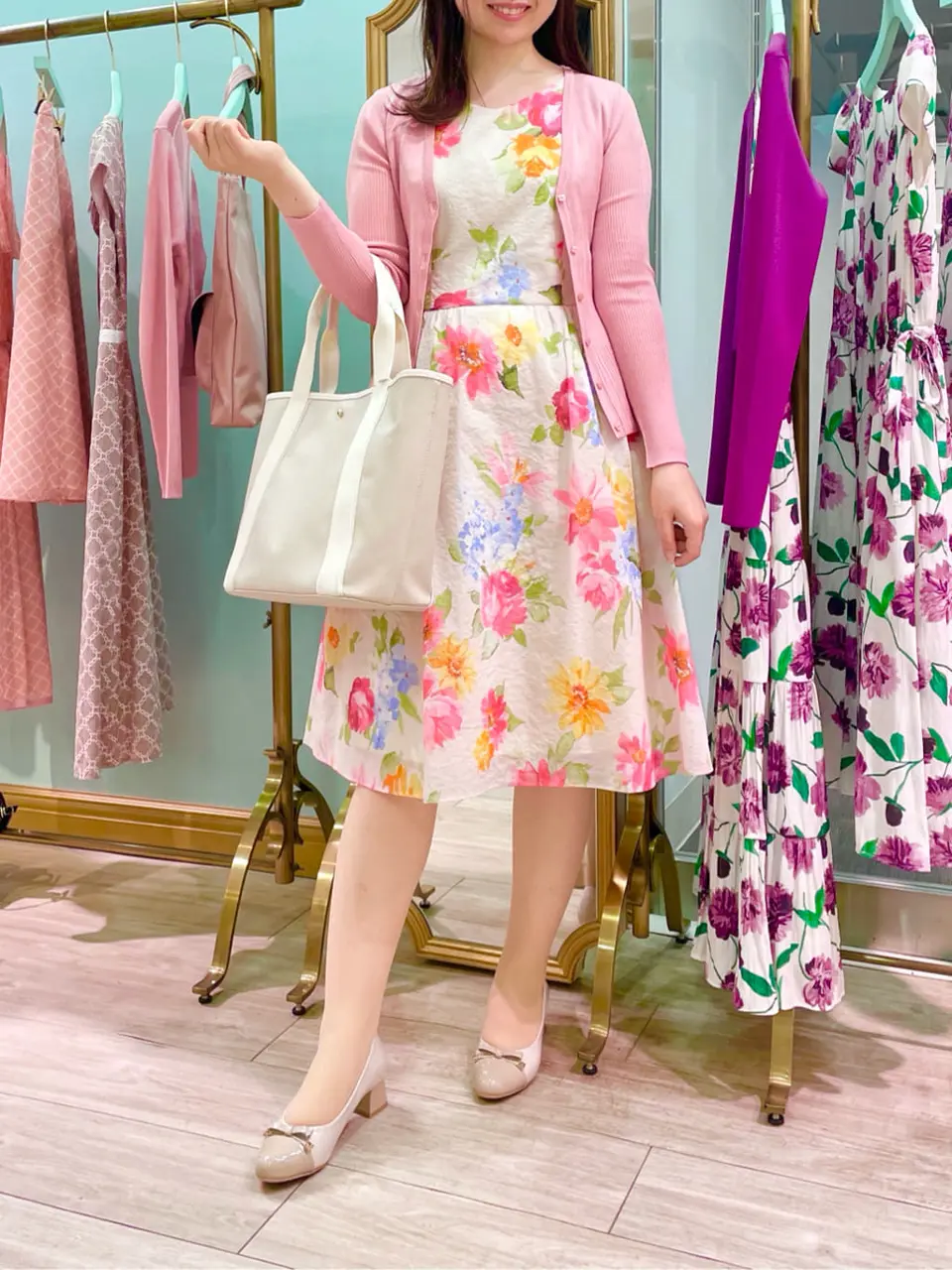  スタッフT コーディネート画像