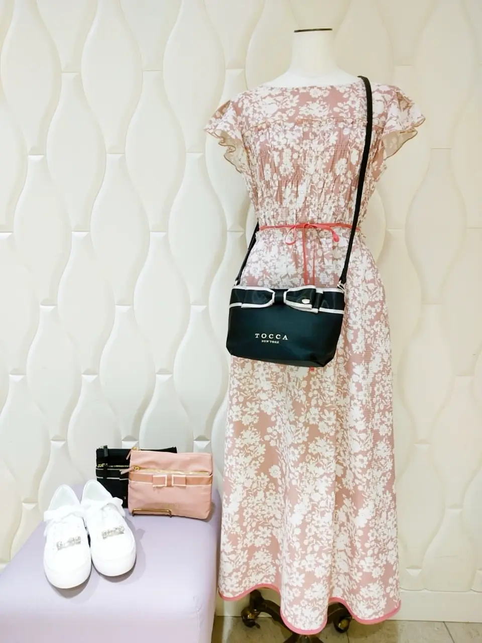  スタッフf コーディネート画像