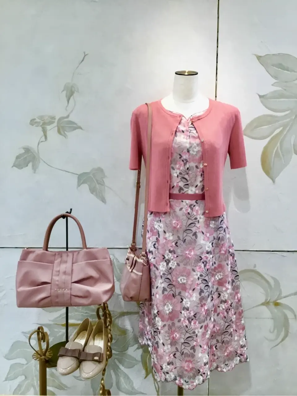  スタッフB コーディネート画像