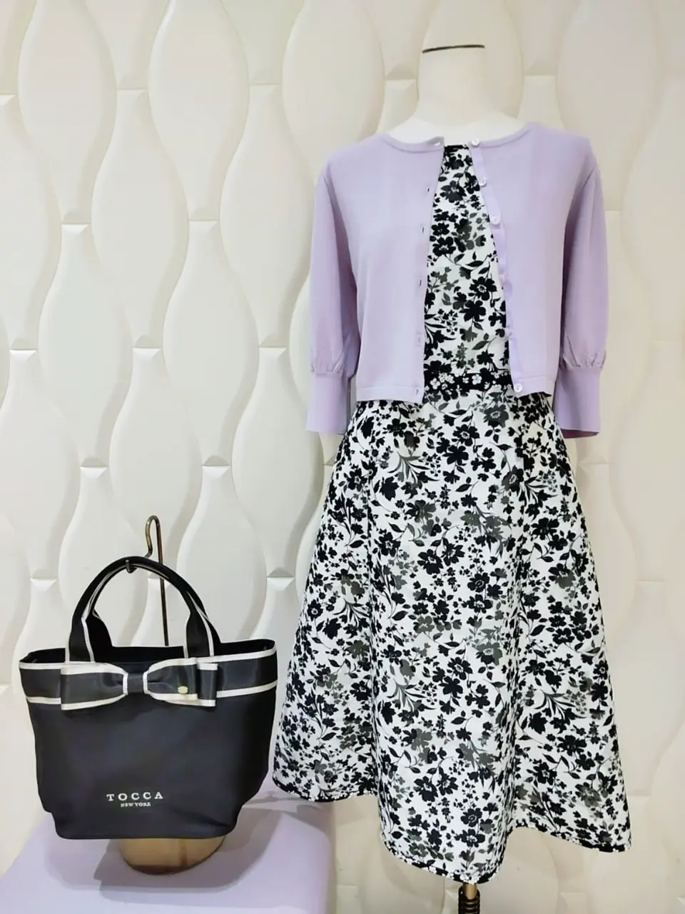  スタッフf コーディネート画像