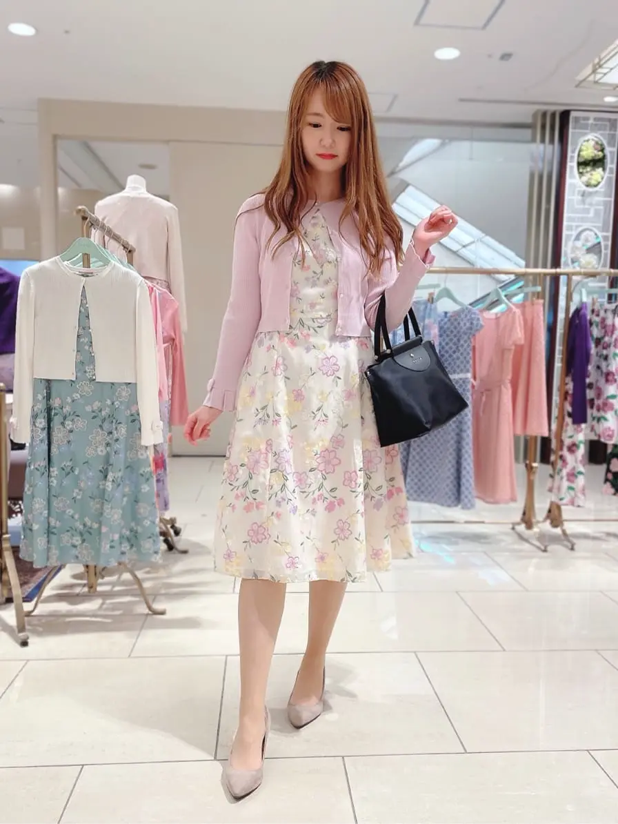  Y.N コーディネート画像