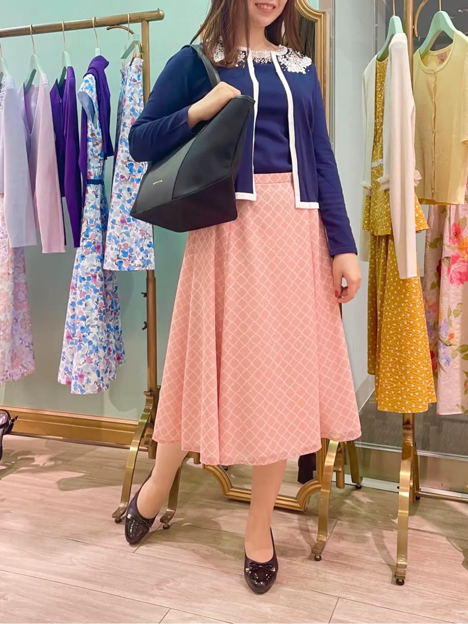  スタッフT コーディネート画像