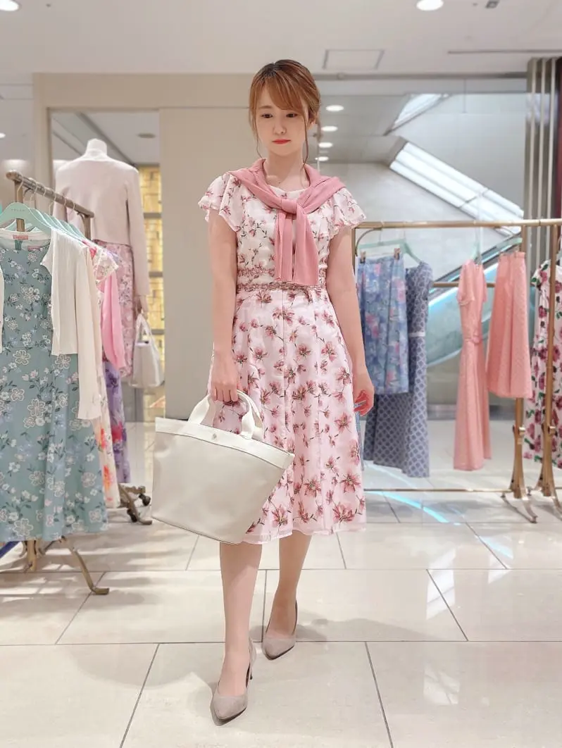  Y.N コーディネート画像