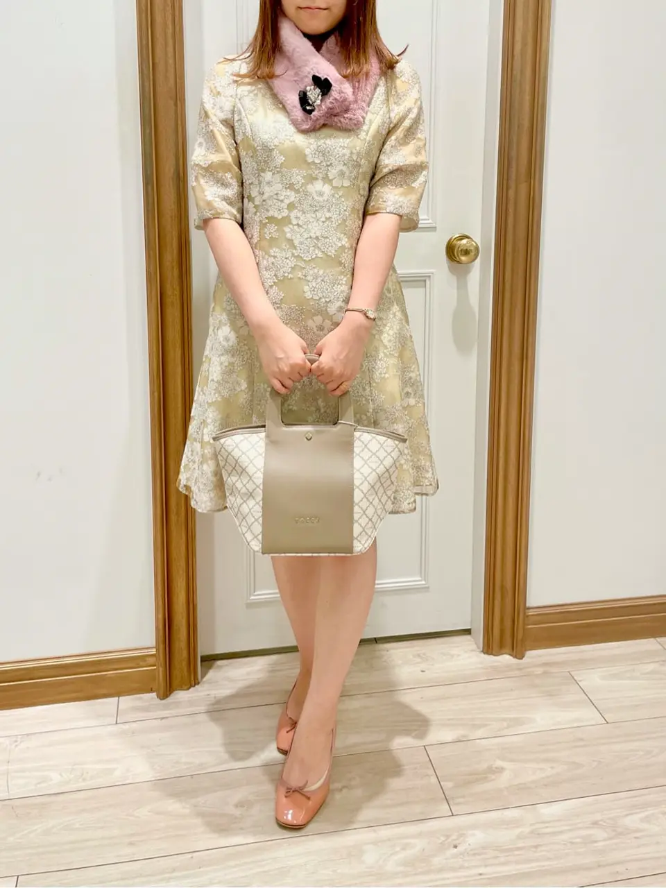  スタッフ ｍ コーディネート画像