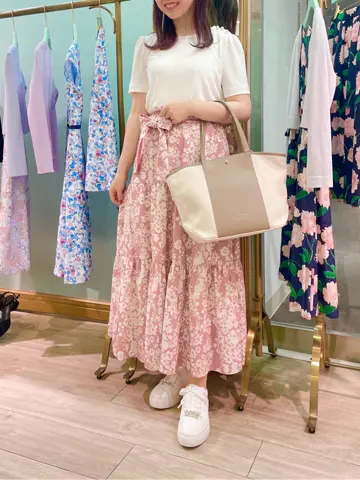 TOCCA スタッフT コーディネート画像