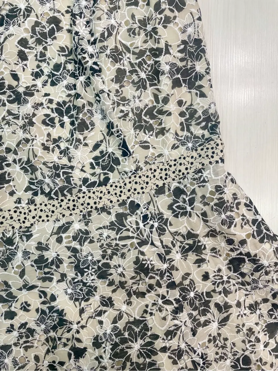 TOCCA スタッフT コーディネート画像