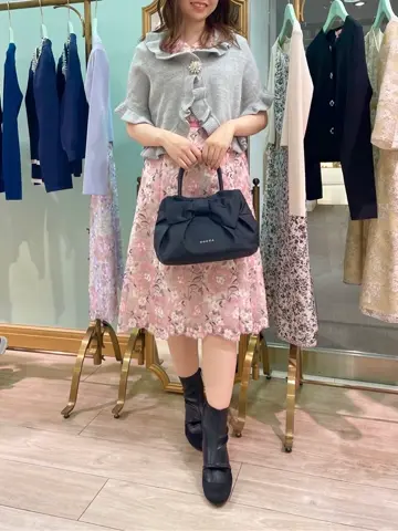 TOCCA スタッフT コーディネート画像