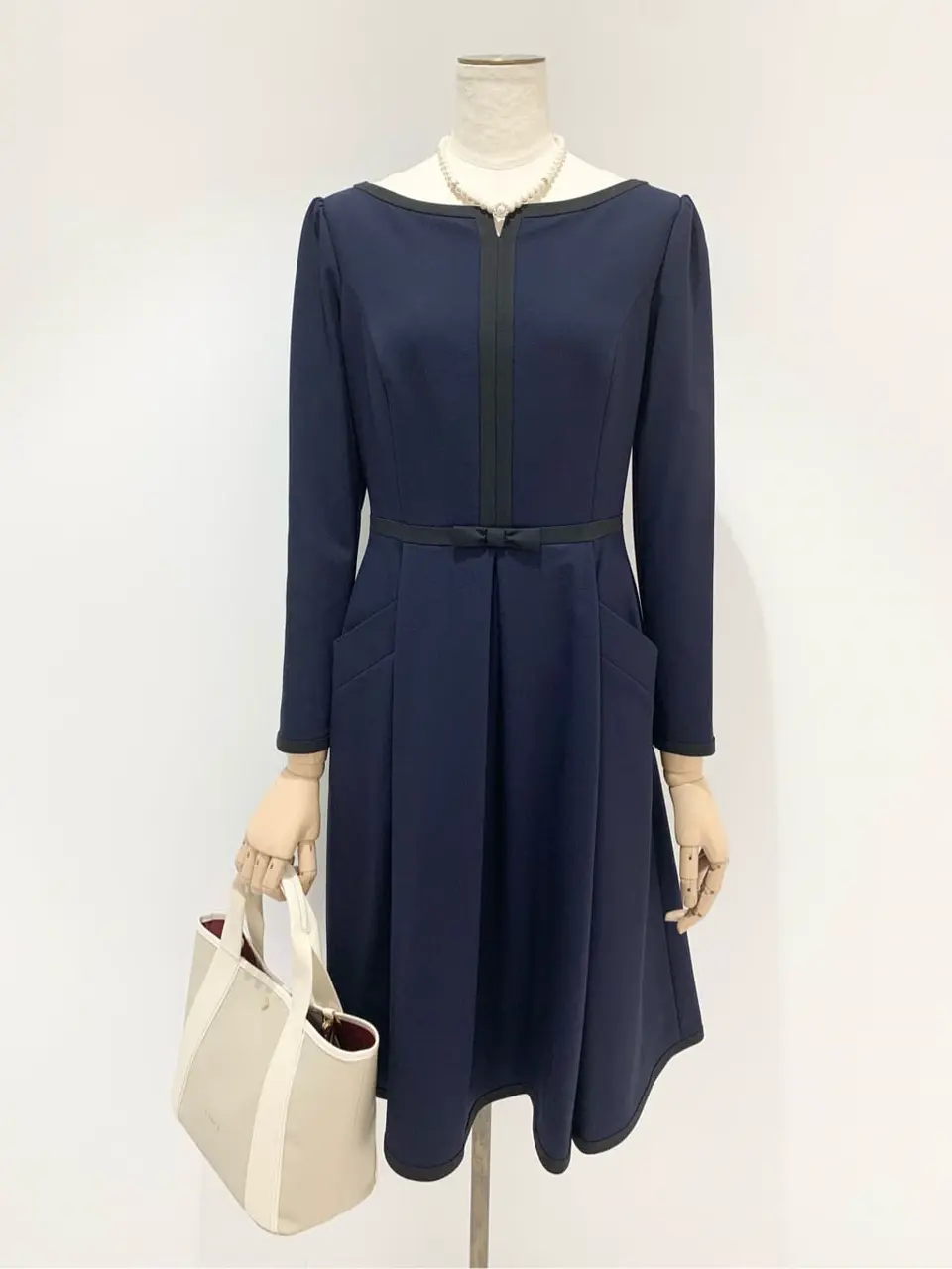  𝓕 コーディネート画像