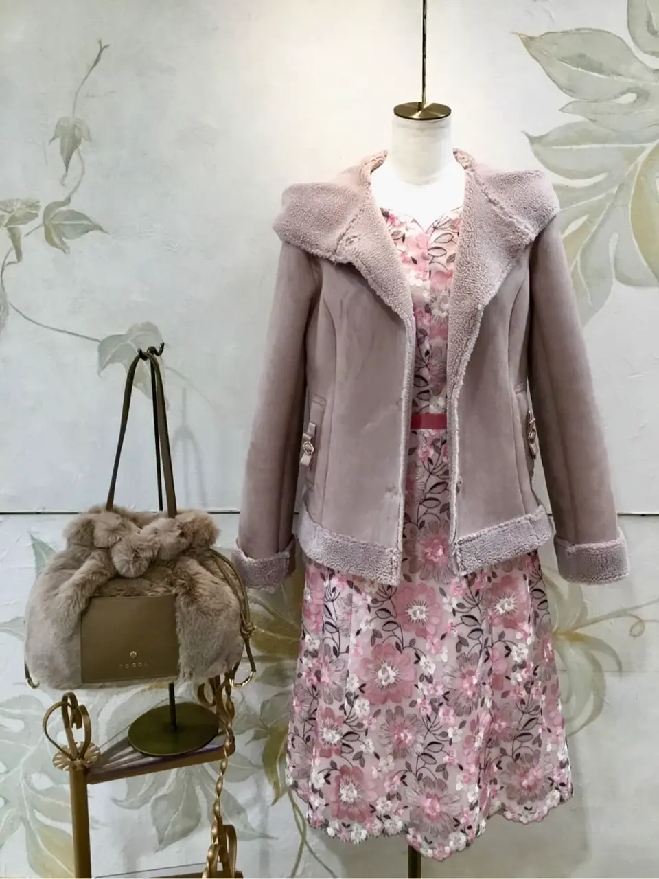  スタッフB コーディネート画像