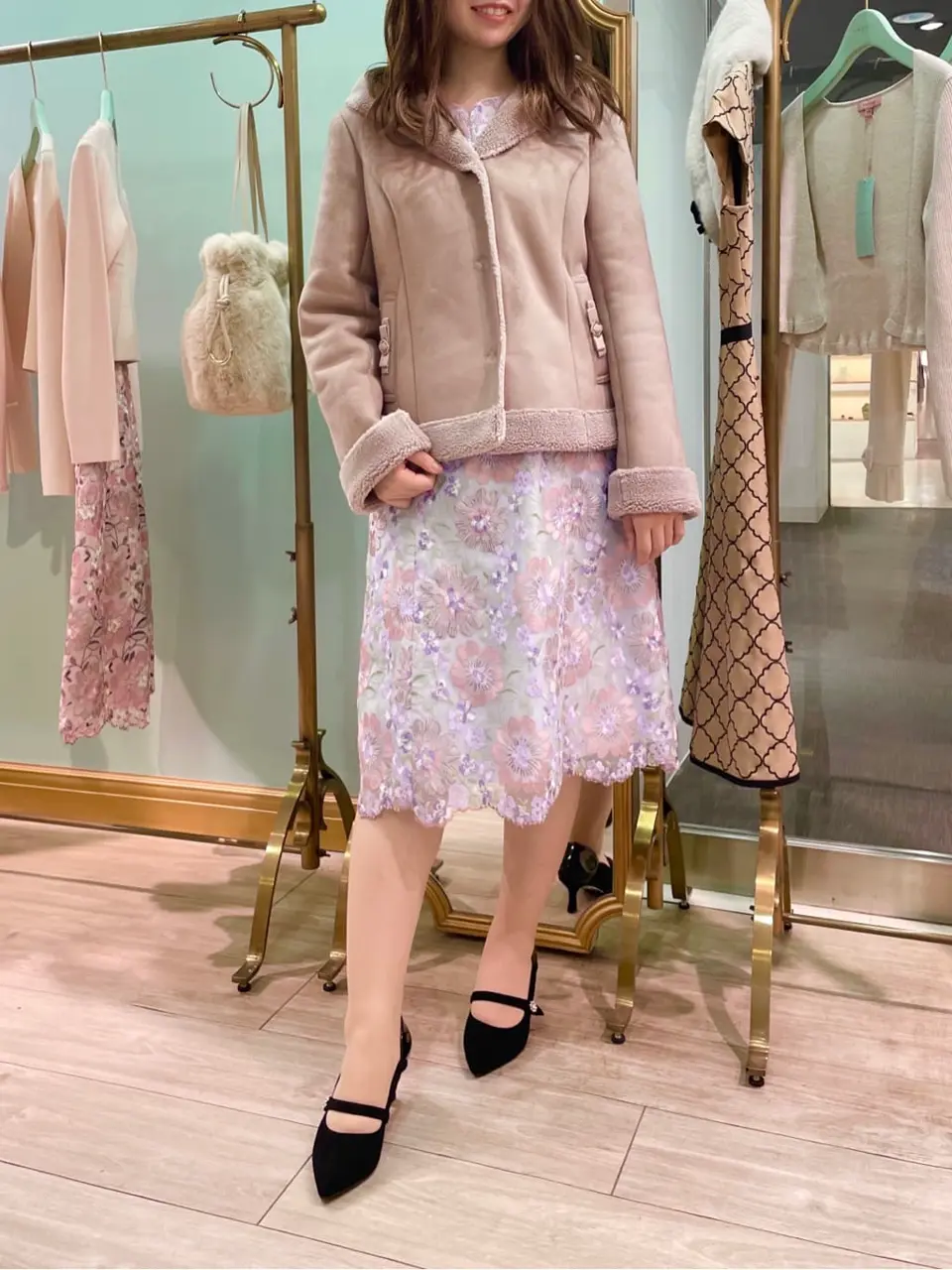 TOCCA スタッフT コーディネート画像