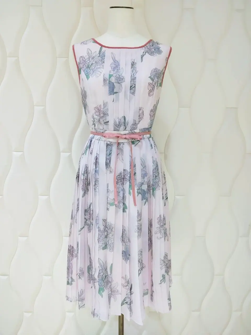 TOCCA スタッフf コーディネート画像