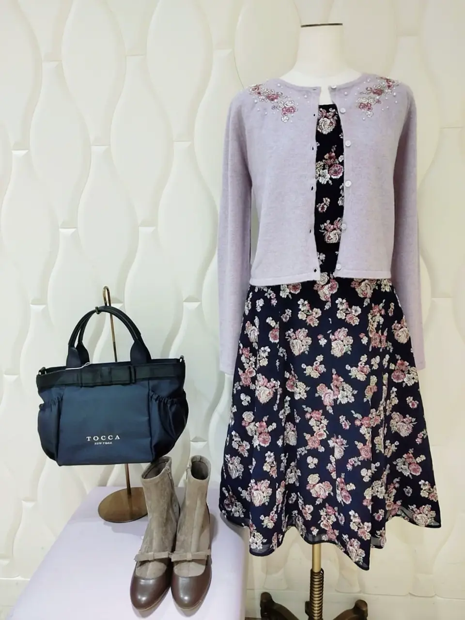  スタッフf コーディネート画像