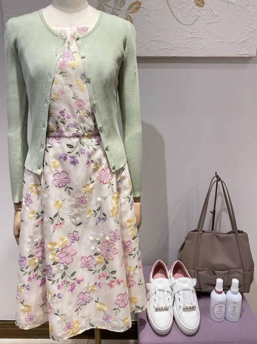 TOCCA スタッフ コーディネート画像