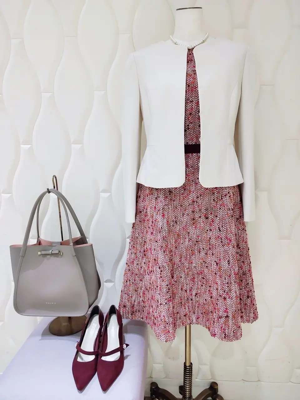  スタッフf コーディネート画像