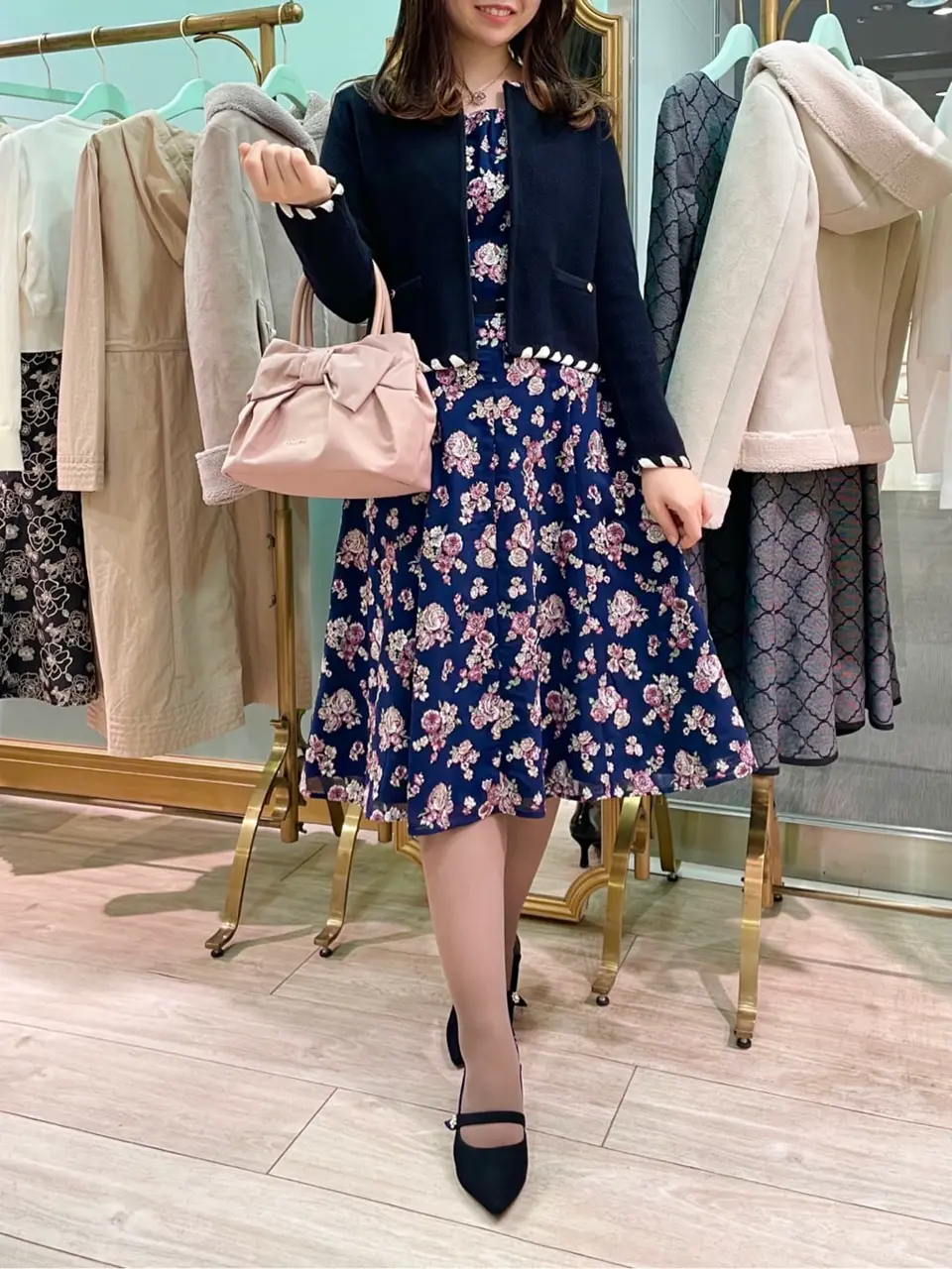  スタッフT コーディネート画像