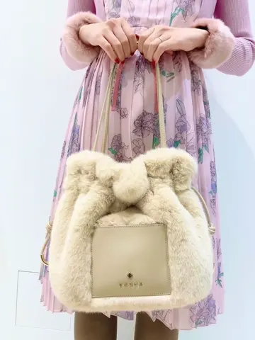 TOCCA スタッフ コーディネート画像